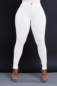 NOTHING BUT BODY JEANS (WHITE)