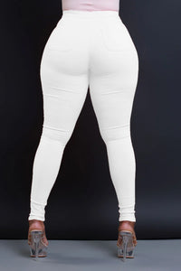 NOTHING BUT BODY JEANS (WHITE)